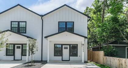 MEDICAL CENTER RETREAT★SLEEPS 8★3 BR★FREE PARKING