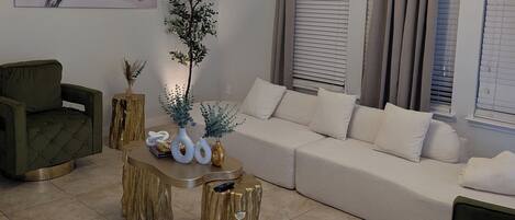 Smart TV, fireplace, table football, ping pong