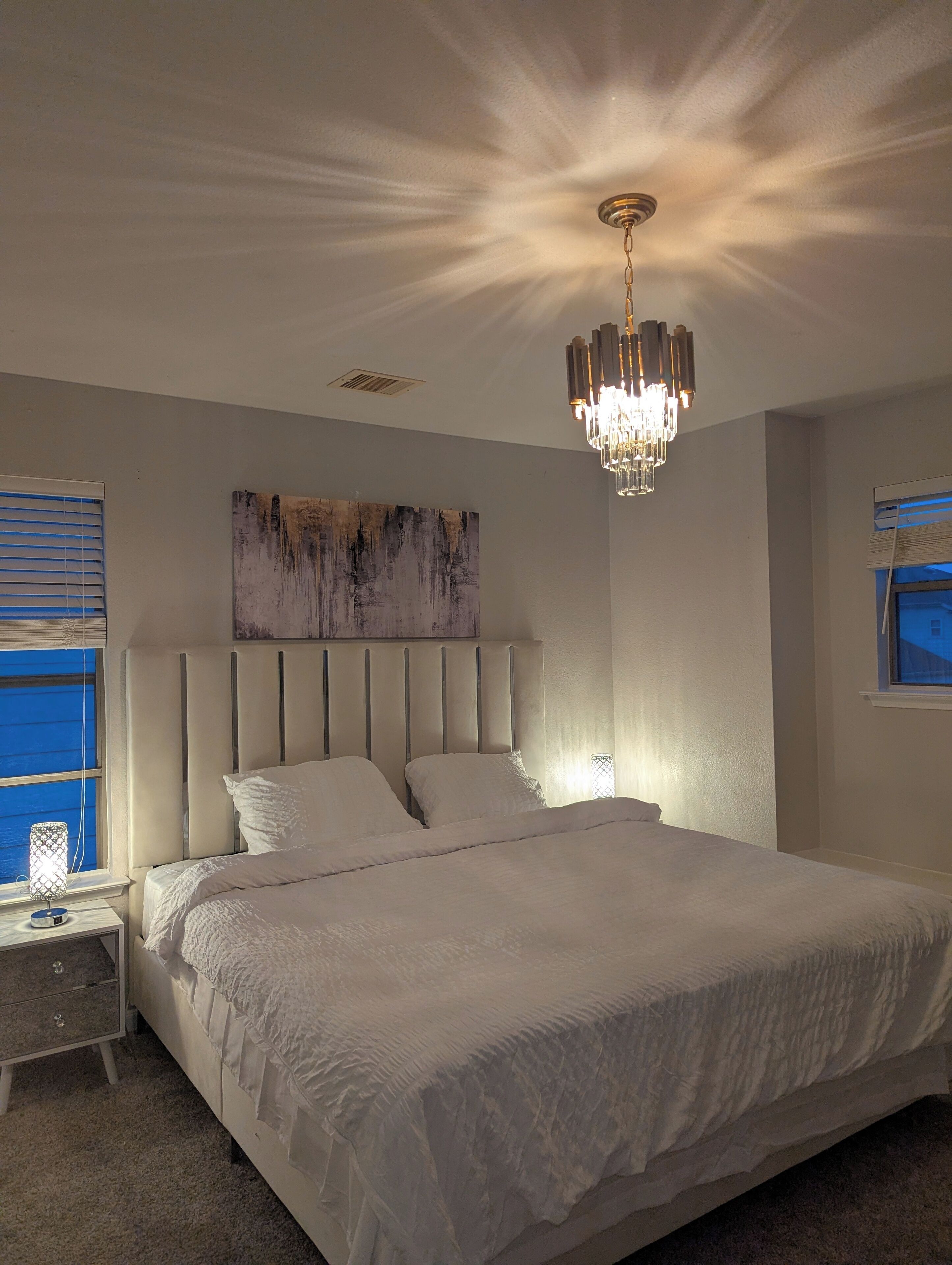 5 bedrooms, desk, iron/ironing board, free WiFi