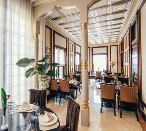 تناول الطعام