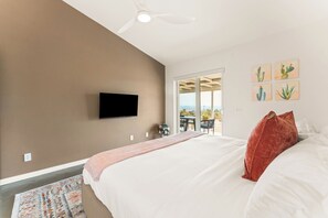 4 habitaciones, cuna de viaje, wifi gratis y ropa de cama