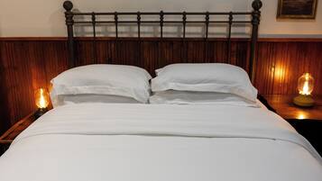 3 makuuhuonetta, silitysrauta/-lauta, Wi-Fi, vuodevaatteet