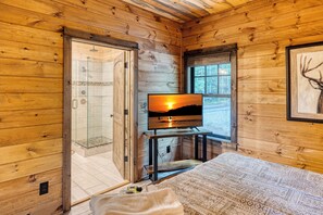 4 室のベッドルーム、アイロン / アイロン台、WiFi、ベッドシーツ
