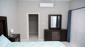 4 habitaciones, wifi y ropa de cama