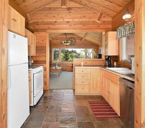 The Homestead - Stariski, AK Charming 4-bedroom house in Anchor Point