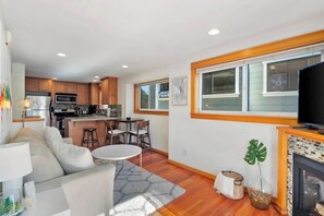 Smart-tv en een open haard