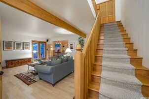 House, Desert View | Living area