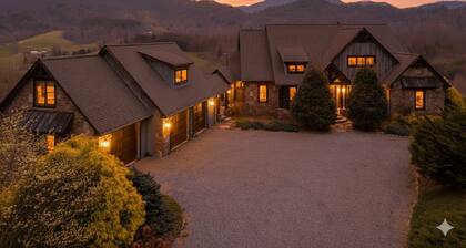 *New Enormous Luxury Lodge | Hot Tub | Fishing