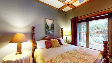 6 bedrooms, iron/ironing board, travel crib, free WiFi