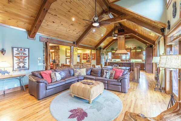 Smart TV, fireplace, DVD player, table football