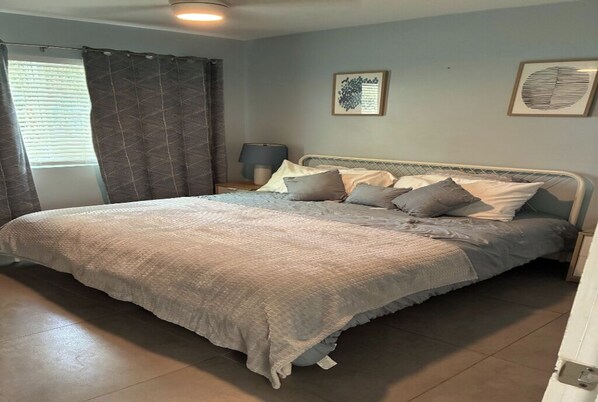 1 bedroom, WiFi, bed sheets