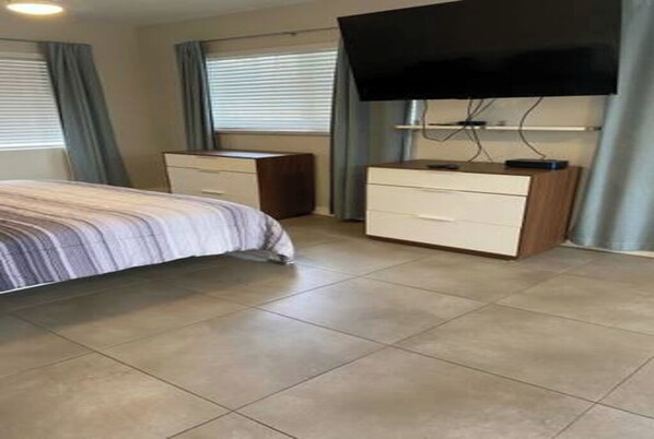 1 多间卧室、WiFi、床单