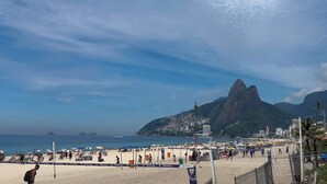 Unclassified image, 5 of 34, button - Ipanema Heaven Incredible 3 BDR Front of the Beach in Ipanema (Rio de Janeiro)