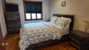 1 chambre, fer et planche à repasser, accès Internet, draps fournis