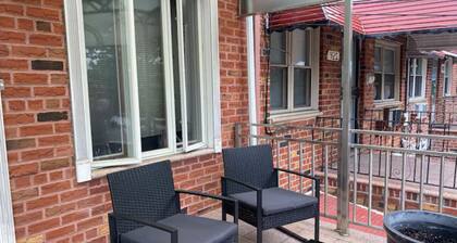 Charming 1-bedroom house in beautiful Brooklyn with AC