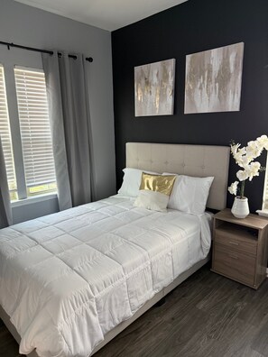 3 bedrooms, iron/ironing board, travel cot, free WiFi