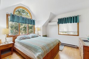 4 chambres, fer et planche à repasser, accès Internet, draps fournis