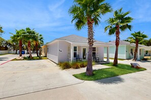 Exterior - Inviting coastal home with shared pool and stocked pond (Rockport)