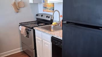Micro-ondas, fogão, cooktop, lava-louças