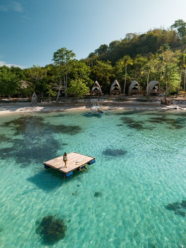 Isla - The Island Experience