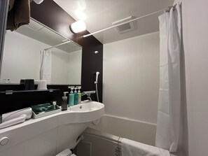 Twin Room, Non Smoking | Desk, laptop workspace, blackout drapes, iron/ironing board - Hotel Route-Inn Higashimatsue- Higashiizumo interchange - (Matsue)