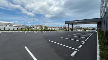 Free self parking