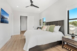6 habitaciones, tabla de planchar con plancha, wifi y ropa de cama