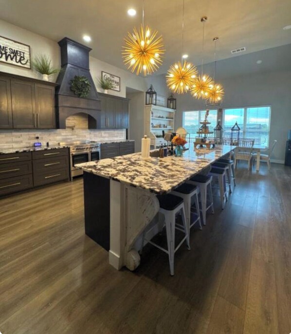 Free daily self-serve breakfast