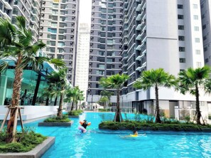 Outdoor pool - Residensi Majestic Maxim Condo (Kuala Lumpur)