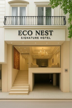 Front of property - Eco Nest Signature Hotel (Ha Noi)