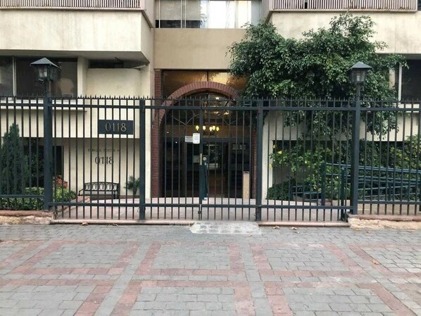 Apartment | 2 bedrooms, Internet - El Golf Plus - Fantastic 2 Bedroom in El Golf (Santiago)