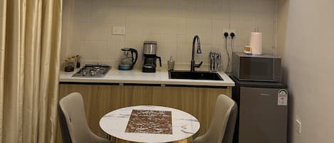 Microwave, stovetop