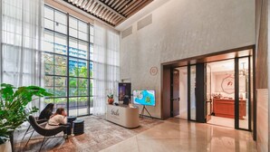 Lobby - Chic 2/2 Condo with City views (Miami)