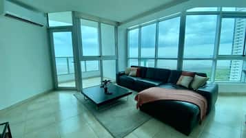 Apartment | 2 bedrooms, Internet