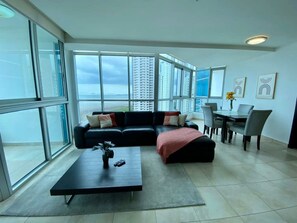 House | 2 bedrooms, Internet - Mar Rojo I 2 Bedroom in Costa del Este (Panama City)