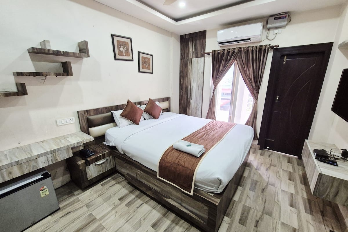 Deluxe Room | Free WiFi
