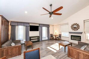 บริเวณนั่งเล่น