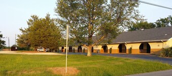 Loyalty Inn Rockingham