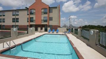 Alberca al aire libre