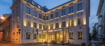 Ratonda Centrum Hotel