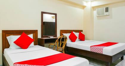 OYO 499 Le Pensione De San Jose