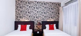 Super OYO 89604 City Home Stay