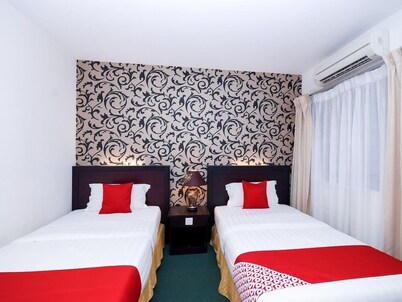 Super OYO 89604 City Home Stay