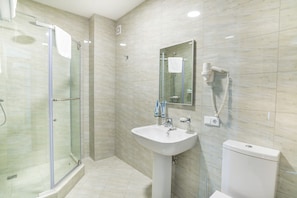 Bathroom - Royal Park Hotel (Almaty)