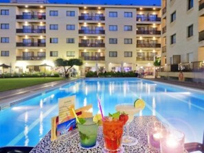 Indoor pool, outdoor pool