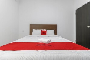 Room - Reddoorz Plus Near Kepri Mall (Batam)