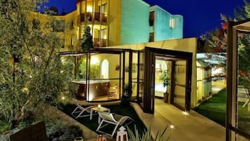 Restauration extérieure