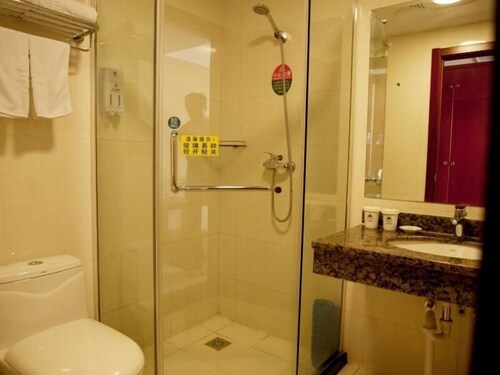 Greentree Inn Shandong Rizhao East Haiqu Road Business Hotel