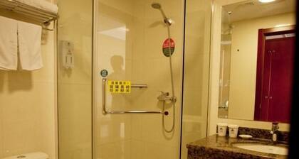Greentree Inn Shandong Rizhao East Haiqu Road Business Hotel
