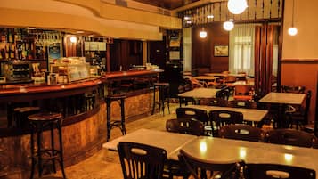 Bar (en la propiedad)